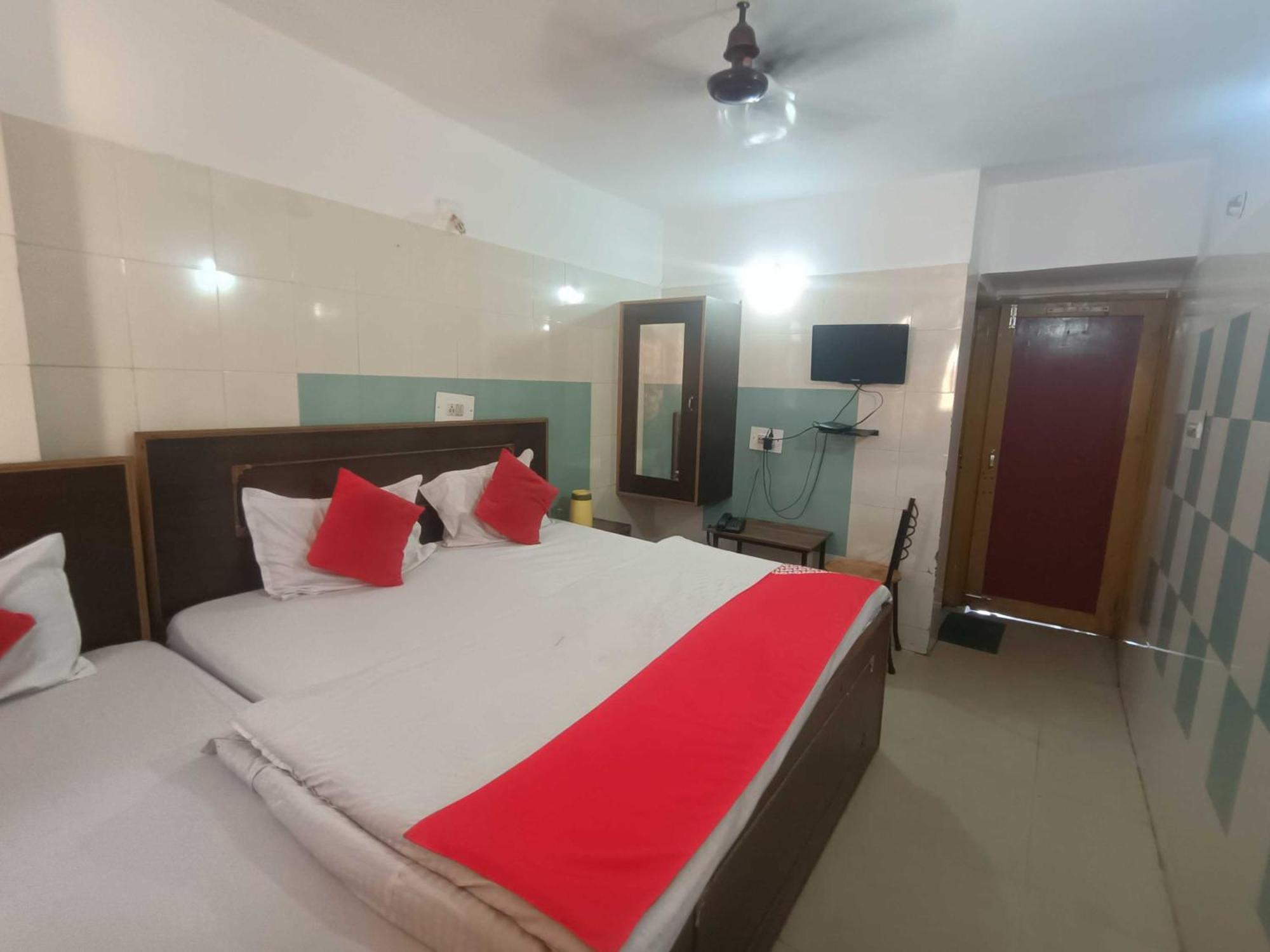 Hotel O Ajay Jammu Luaran gambar